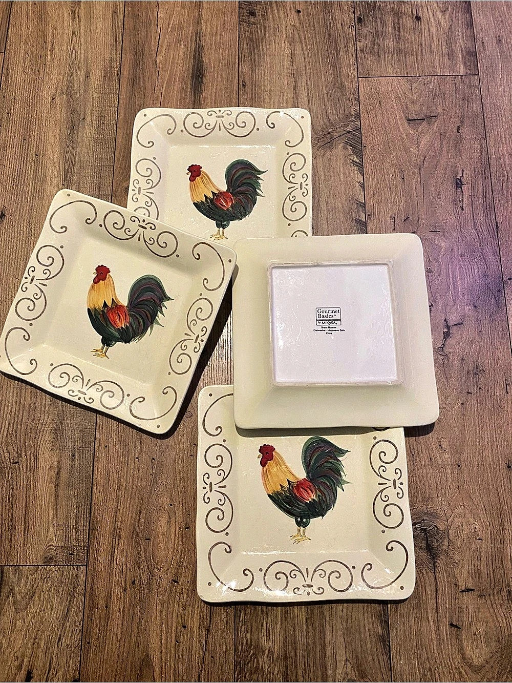 Mikasa Country Rooster Dinnerware Set Cream & Multicolor Set of 4